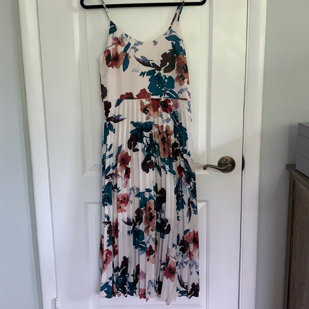 Floral tea-length pleated sun dress